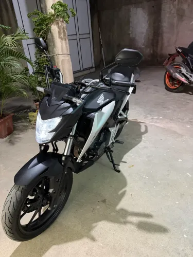 CB300F 25/26