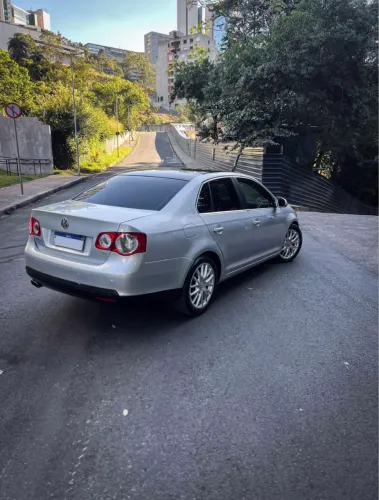 Volkswagen Jetta Comfortline 2.0 T.flex 8V 4P Tipt. 2013