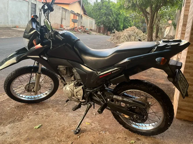 BROS 2018 PRETA