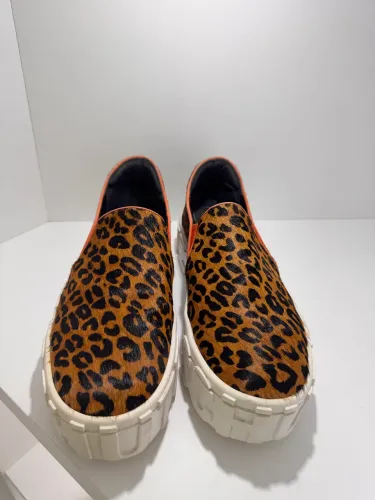 calçado feminino schutz
