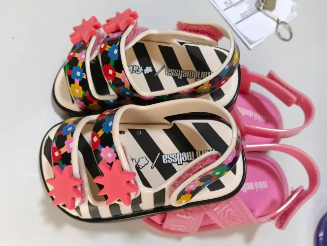 Mini melissa