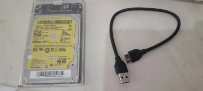 Hd externo usb 3.0 1T (1000gb) 100% saudável DISPENSO CURIOSOS