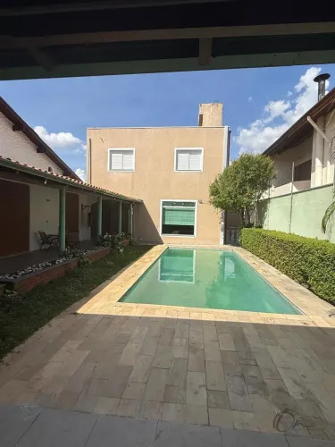 Casa em condomínio moderna com piscina no Jardim da Glória, Cotia, São Paulo - 3 dormitóri