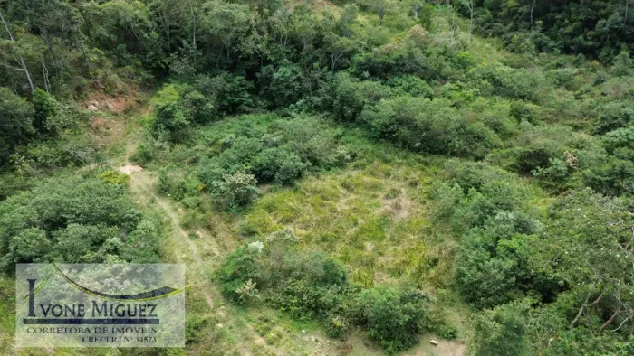 Terreno em Vale das Videiras - Petrópolis, RJ