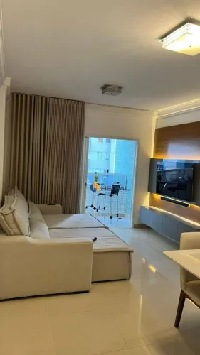 Apartamento com 2 quartos à venda, 74 m² por R$ 776.000 - Novo Centro - Maringá/PR