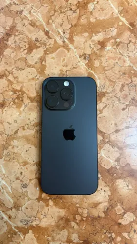 Vendo iPhone 16 pro - 128GB - preto.