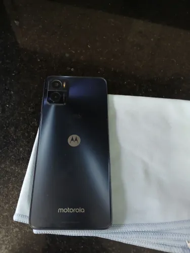 Smartphone Motorola Moto E22 64GB Otimo para trabalhar (Parcelo Até 3x no cartão)
