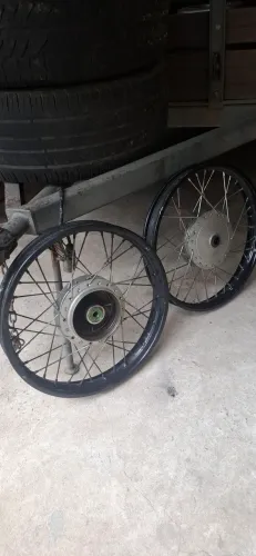 Rodas raiadas 150
