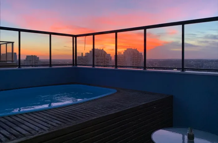 Cobertura no Agua Verde / 26.o andar com Vista Panoramica/ Piscina Privativa 