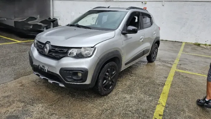 Renault Kwid Outsider 1.0 Flex 12V 5P Mec. 2021
