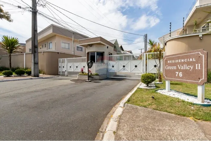 Casa em Condomínio 3 quartos a venda. Bairro Uberaba. Curitiba, PR