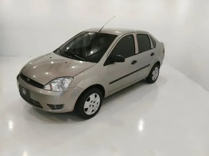 Ford Fiesta Sed. 1.6 8V Flex 4P 2006