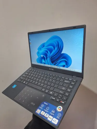 Notebook wi-fi 5G, windows 11, SSD 128GB (lançamento,zeroo) //vendo ou troco