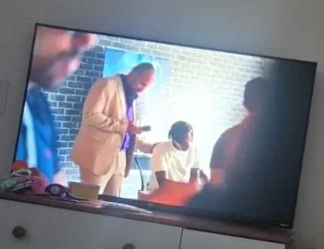 Televisão Smart 43 Polegadas