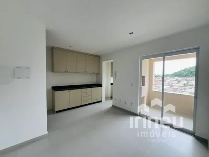 Apartamento com 2 Quartos e Cozinha com Armários Sob Medida no Spazio Viita!