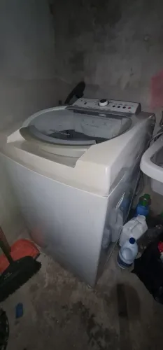 Vende-se máquina de lavar