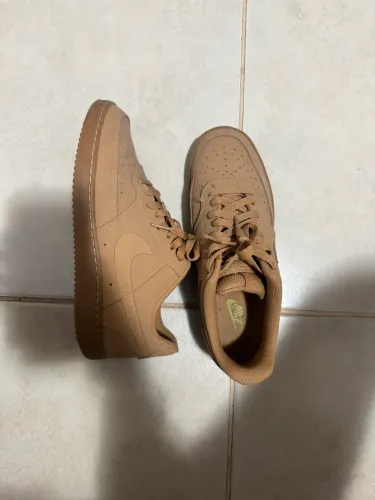Tênis Nike Marrom Original tamanho 40