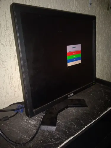 Monitor Dell 17 polegadas led completo saída vga e dvi
