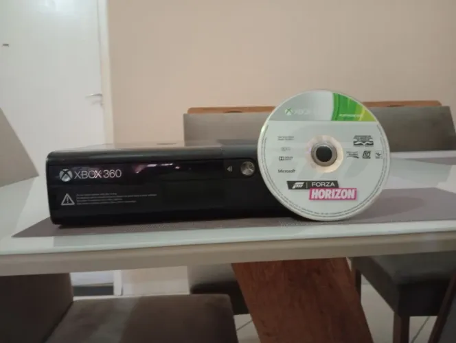Xbox 360 super slim