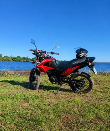 Honda nxr Bros ES mix 2013