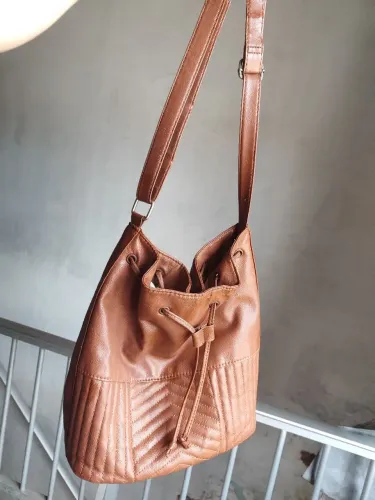 Bolsa Caramelo/Marrom Usada
