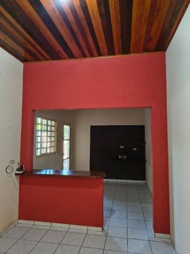 Residência em Nova Andradina MS 2 quartos, 4 vagas na garagem