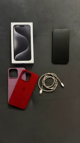 ? iPhone 15 Pro Max 256GB - Perfeito Estado!