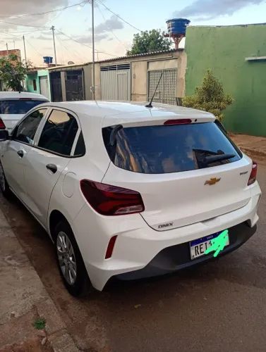 Chevrolet Onix Hatch 1.0 12V TB Flex Aut. 4P 2021