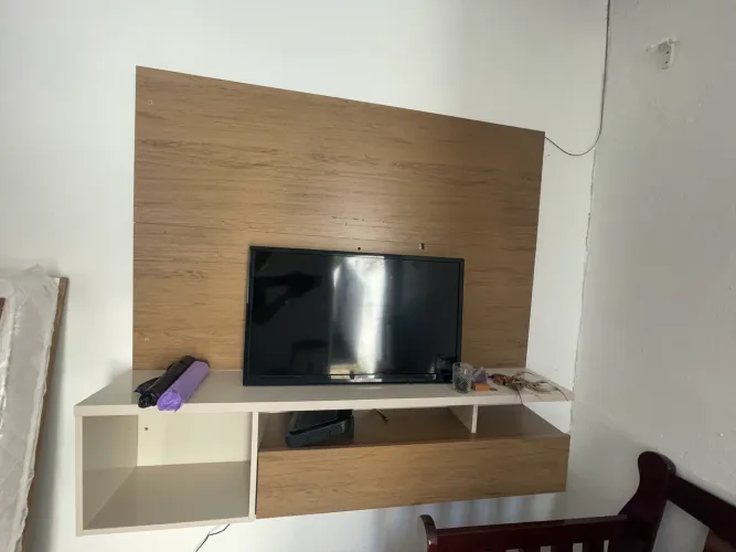 VENDO RACK PARA TV 