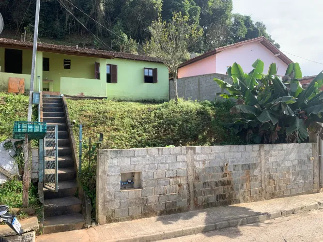 Casa em São Lourenço da Serra
