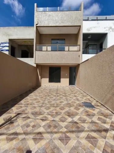 Casa Geminada Duplex Individual no Bairro Vila das Flores em Betim/MG