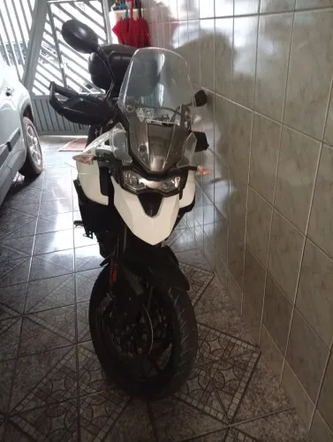 Moto Tiger muito nova zerada