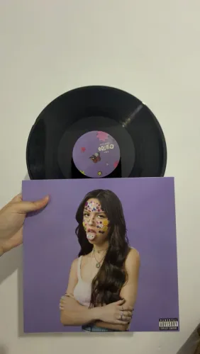 Olivia Rodrigo - Sour Standard