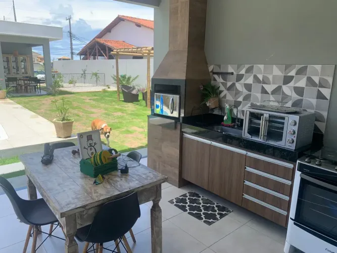 Casa no Condomínio dos Pássaros em Cabo Frio-RJ