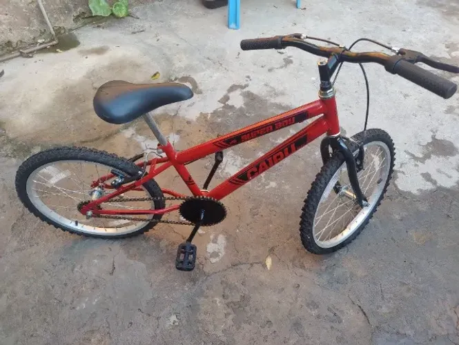 Bicicleta infantil vermelha aro 20