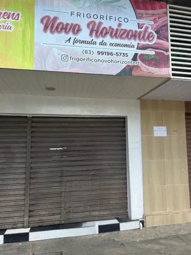 Repasse de loja de frios e descartáveis montada em Rio tinto - mercado público. 