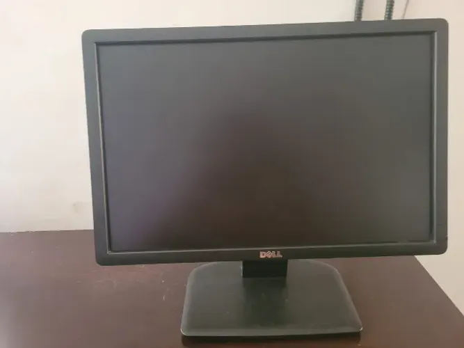 Monitor DELL 19" - 1440x900 - 60 Hz