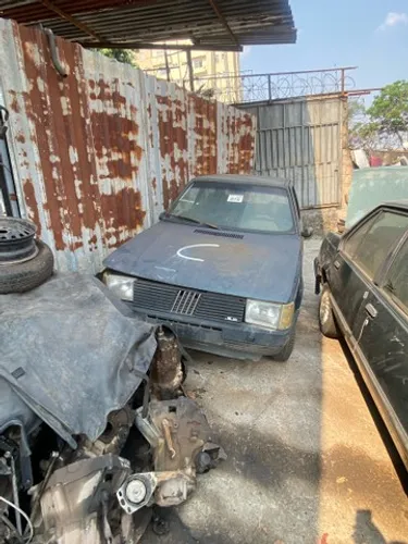 Fiat uno frente alta sucata pra retirada de pecas