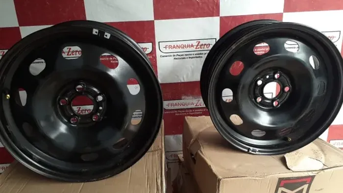 Jogo de roda aro 16 5 furos  R$150,00 Cada