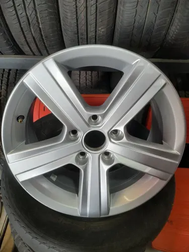 Jogo de rodas aro 16 VW Jetta tsi 2014/15