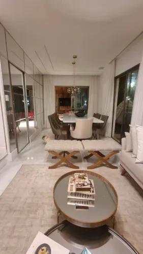 Casa de alto padrão Disponível Bairro Sim.