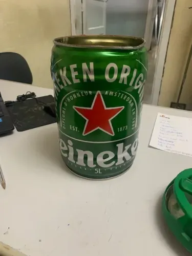 lixeira e ou vaso decorativo cerveja com tampa