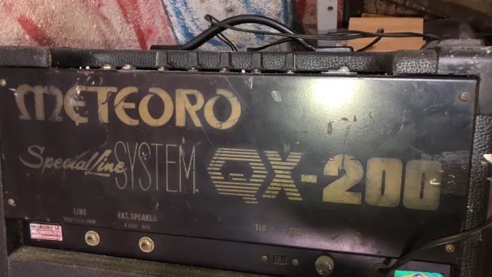 Amplificador Meteoro Special Line QX-200