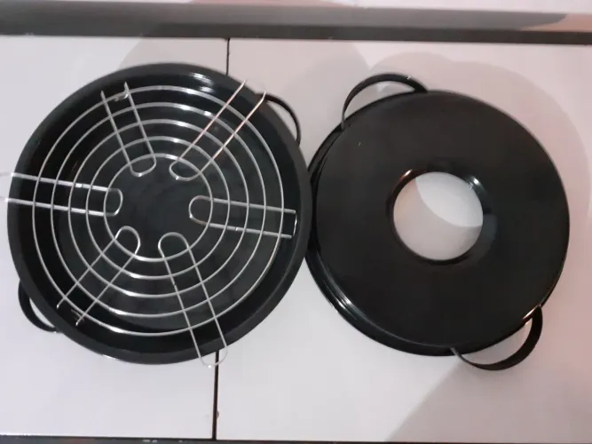 Grelha Circular com Grade para Churrasco.