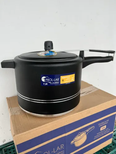 PANELA DE PRESSÃO 7 litros $129