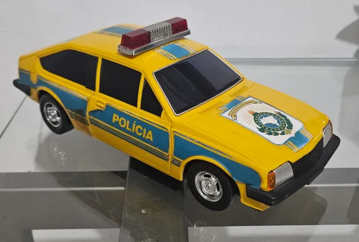 MONZA POLICIA BATE VOLTA ESTRELA ANOS 80