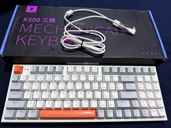Teclado mecânico sem fio - Machenike K500W Red Switches