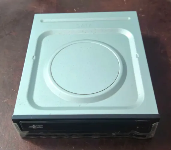 Leitor e Gravador Interno de Dvd LG Supermulti GH22NS40 SATA