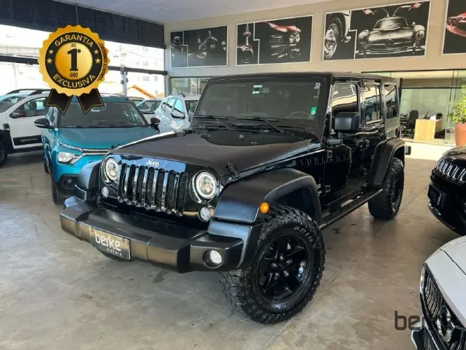 WRANGLER UNLIMITED SPORT 3.6 V6 284CV 4P PRETA 2013/2014