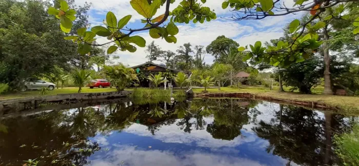 Linda chácara em Shangrylá, Pontal do Paraná. Venha conhecer e se apaixonar!"